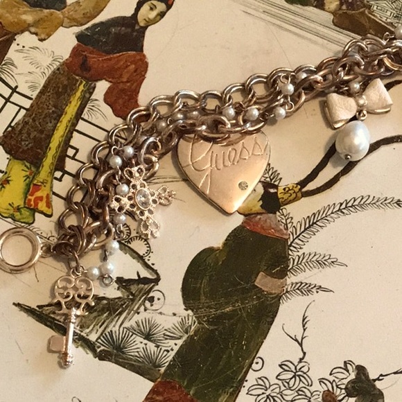 GUESS Charm Bracelet - Picture 4 of 9